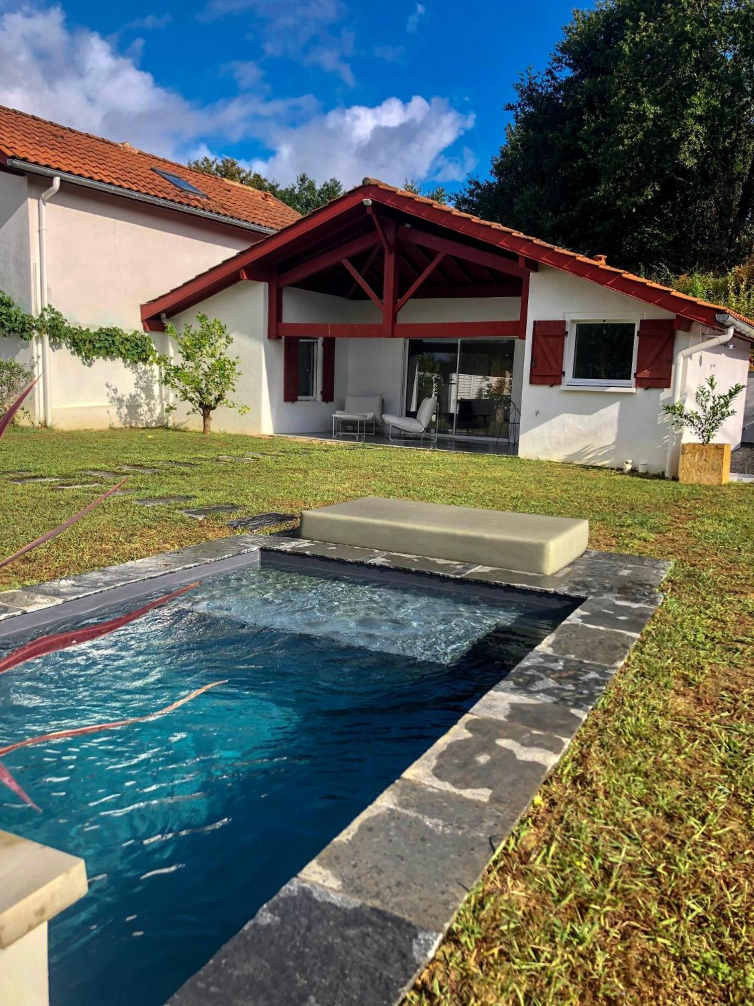 Hotel L'Adret Du Bois Sames Esterno foto